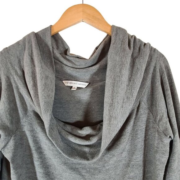Cupcakes and Cashmere Brooklyn Off Shoulder Top‎ Long Sleeve Gray Size Large - Picture 6 of 11